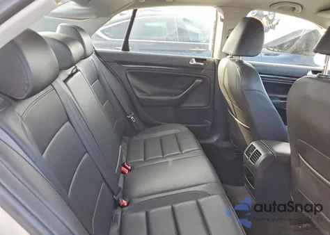 2010 Volkswagen Jetta Se from USA, damaged, VIN 3VWRZ7AJ6AM047459